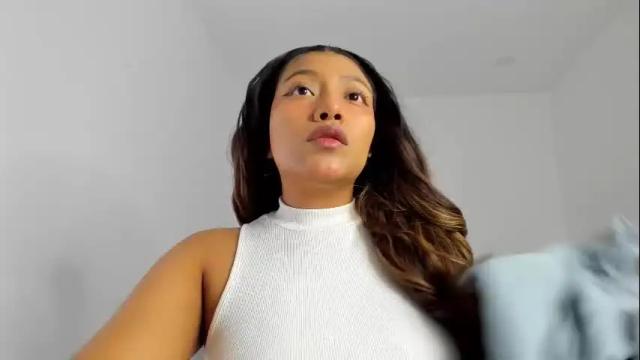 Image 2 of katnees_correa Stream on Chaturbate on 1 month ago