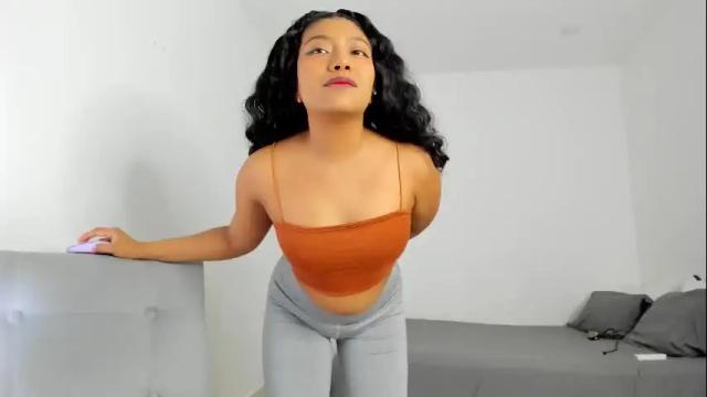 Image 8 of katnees_correa Stream on Chaturbate on 21 days ago
