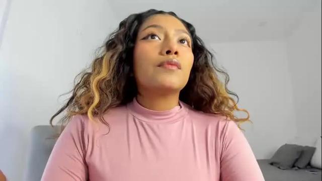 Image 3 of katnees_correa Stream on Chaturbate on 5 days ago