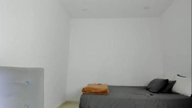 Image 12 of katnees_correa Stream on Chaturbate on 3 days ago