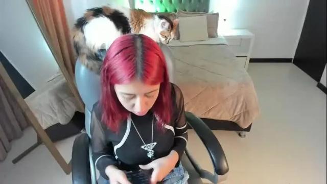 Image 6 of katnia_and_marcuz Stream on Chaturbate on 29 days ago