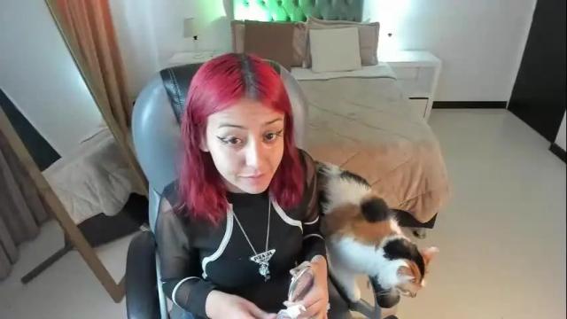 Image 7 of katnia_and_marcuz Stream on Chaturbate on 29 days ago