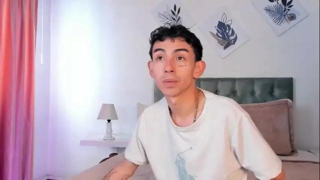 Image 6 of katnia_and_marcuz Stream on Chaturbate on 27 days ago