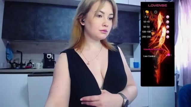 Image 2 of katniss_k Stream on Chaturbate on 14 months ago