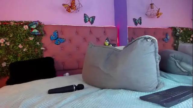 Image 11 of katniss_lovee_ Stream on Chaturbate on 1 month ago