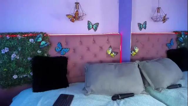 Thumbnail 1, katniss_lovee_'s Stream at Chaturbate, 1 month ago