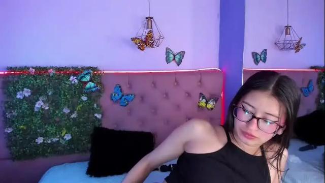 Image 12 of katniss_lovee_ Stream on Chaturbate on 1 month ago