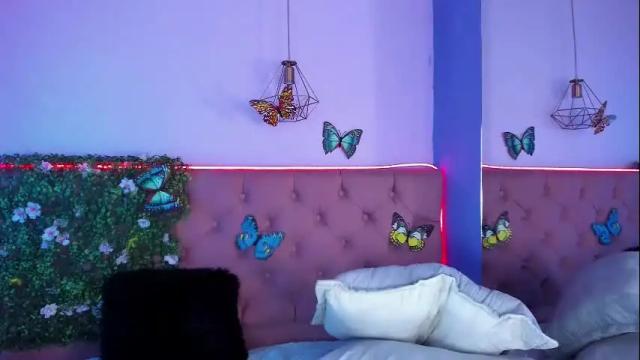 Image 8 of katniss_lovee_ Stream on Chaturbate on 1 month ago