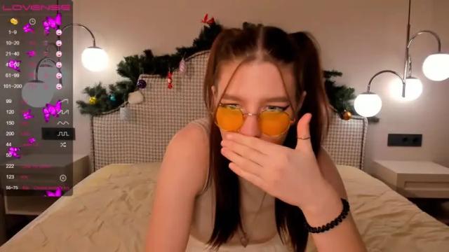 Image 3 of katnisseverdy Stream on Chaturbate on 19 months ago