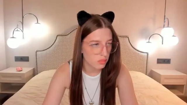 Image 6 of katnisseverdy Stream on Chaturbate on 18 months ago