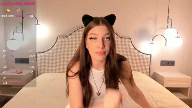 Image 6 of katnisseverdy Stream on Chaturbate on 18 months ago