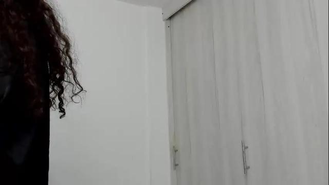 Image 4 of katrhin_66 Stream on Chaturbate on 7 days ago