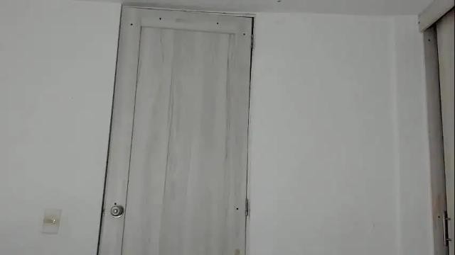 Image 2 of katrhin_66 Stream on Chaturbate on 6 months ago