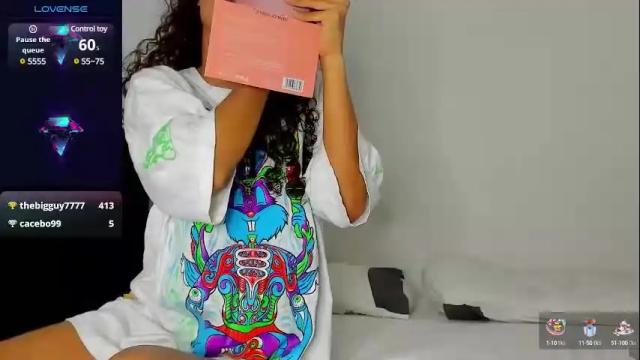 Image 2 of katrhin_66 Stream on Chaturbate on 6 months ago