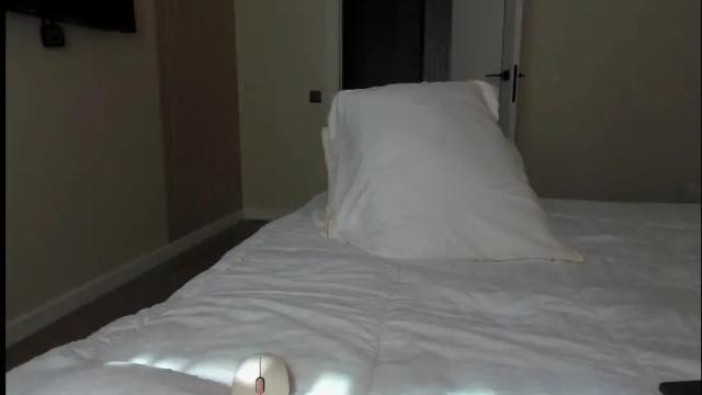 Image 3 of katrin_fit Stream on Chaturbate on 2 months ago