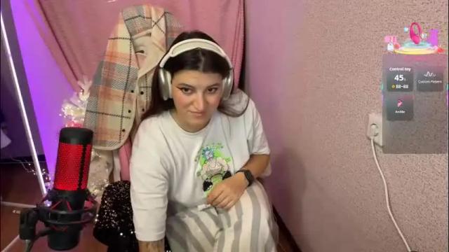 Image 7 of katrin_kristal Stream on Chaturbate on 1 month ago