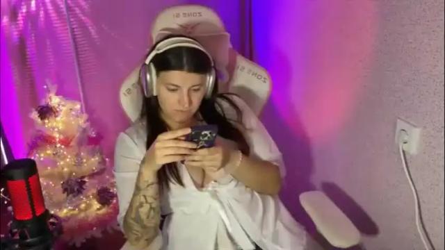 Image 2 of katrin_kristal Stream on Chaturbate on 9 days ago