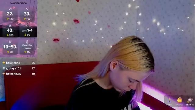 Image 3 of katrin_stone Stream on Chaturbate on 1 month ago