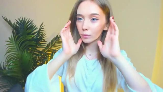 Image 8 of katrin_tangerine Stream on Chaturbate on 12 months ago
