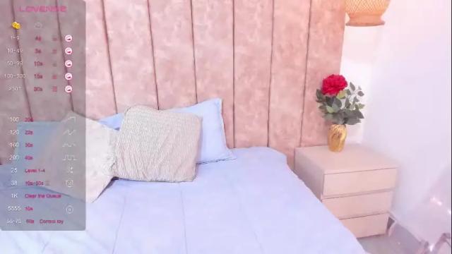 Image 12 of katrina_baurii Stream on Chaturbate on 2 months ago