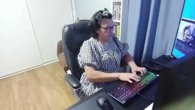 Image 6 of katrina_cd Stream on Chaturbate on 22 months ago