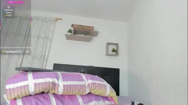 Image 12 of katrina_moore Stream on Chaturbate on 2 months ago