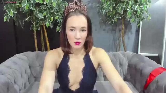 Image 4 of katrinmiles Stream on Chaturbate on 23 months ago