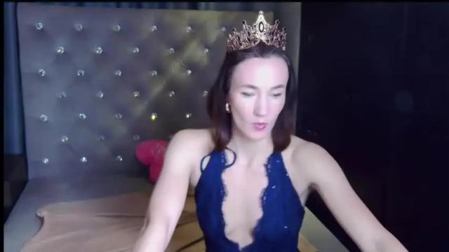 Image 12 of katrinmiles Stream on Chaturbate on 23 months ago
