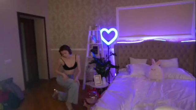 Image 8 of katrinmoonn Stream on Chaturbate on 28 days ago