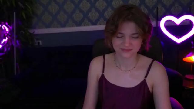 Image 11 of katrinmoonn Stream on Chaturbate on 17 days ago