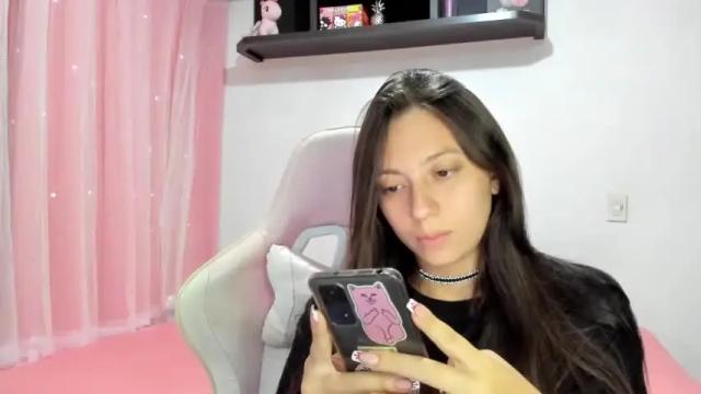 Image 4 of katrinrosex Stream on Chaturbate on 19 months ago