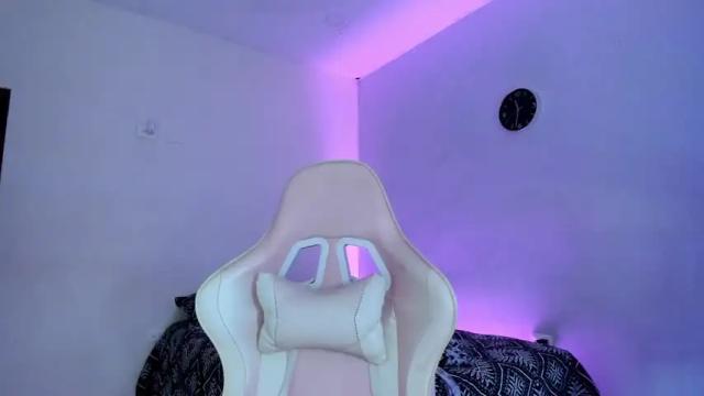 Image 10 of katrinrosex Stream on Chaturbate on 14 months ago