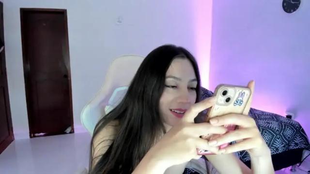 Image 7 of katrinrosex Stream on Chaturbate on 14 months ago