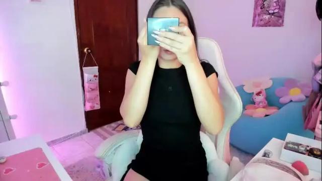 Image 3 of katrinrosex Stream on Chaturbate on 3 months ago