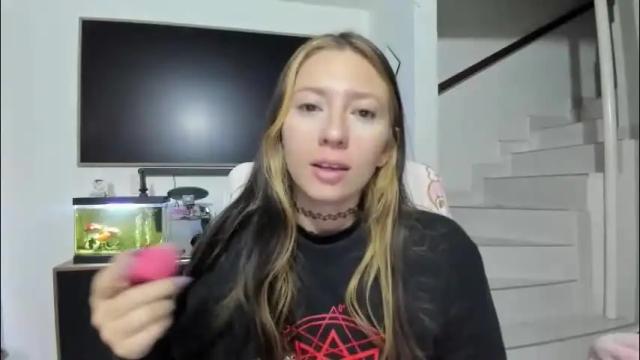 Image 4 of katrinrosex Stream on Chaturbate on 1 month ago