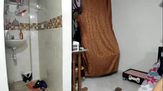 Image 11 of katrinrosex Stream on Chaturbate on 25 days ago