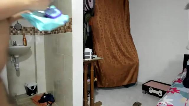 Image 12 of katrinrosex Stream on Chaturbate on 25 days ago