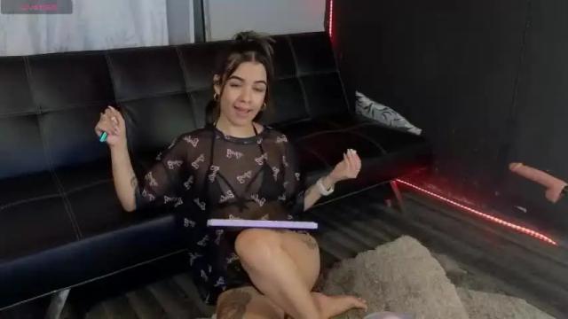 Image 8 of katt_bdsm Stream on Chaturbate on 14 months ago