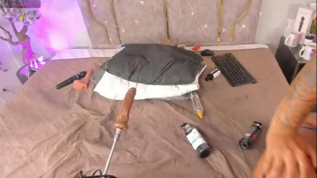 Image 7 of kattejordan Stream on Chaturbate on 1 month ago