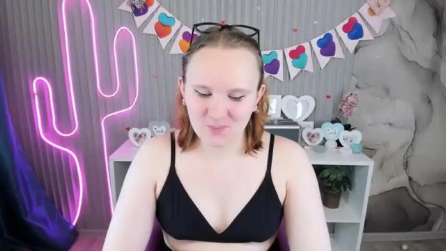 Image 11 of kattie_cat Stream on Chaturbate on 16 months ago