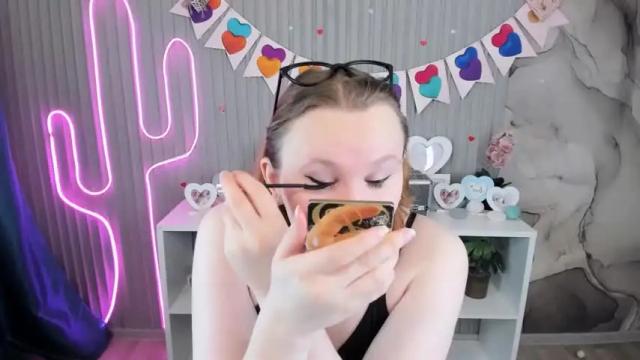 Image 7 of kattie_cat Stream on Chaturbate on 16 months ago