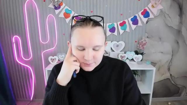 Image 10 of kattie_cat Stream on Chaturbate on 16 months ago