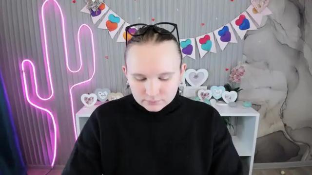 Image 3 of kattie_cat Stream on Chaturbate on 16 months ago