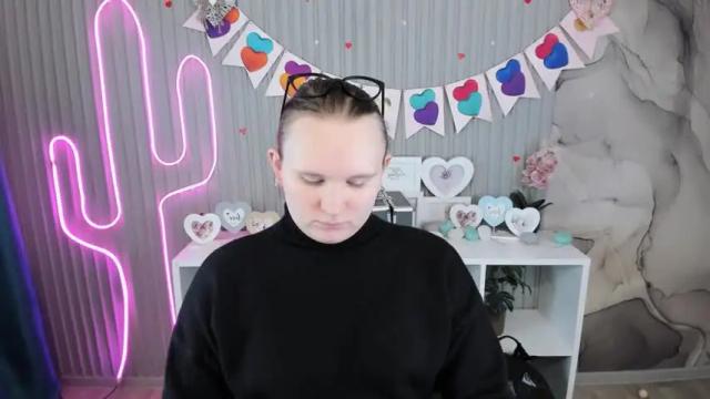 Image 8 of kattie_cat Stream on Chaturbate on 16 months ago