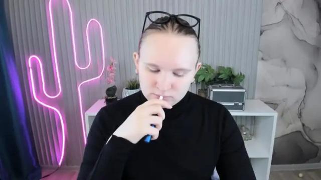 Image 3 of kattie_cat Stream on Chaturbate on 15 months ago