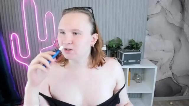 Image 11 of kattie_cat Stream on Chaturbate on 15 months ago