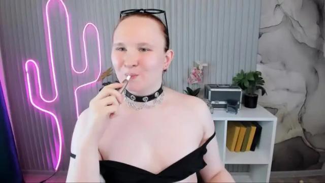 Image 11 of kattie_cat Stream on Chaturbate on 14 months ago