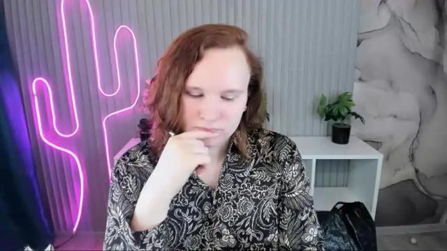 Image 2 of kattie_cat Stream on Chaturbate on 14 months ago