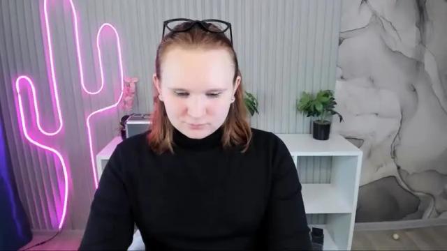Image 11 of kattie_cat Stream on Chaturbate on 14 months ago