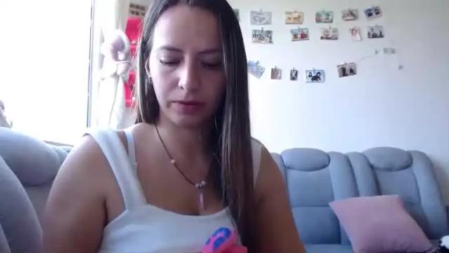 Image 4 of kattie_love Stream on Chaturbate on 16 months ago